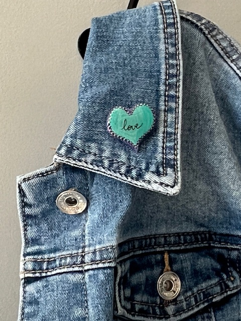 Pin's coeur 3 – Image 2